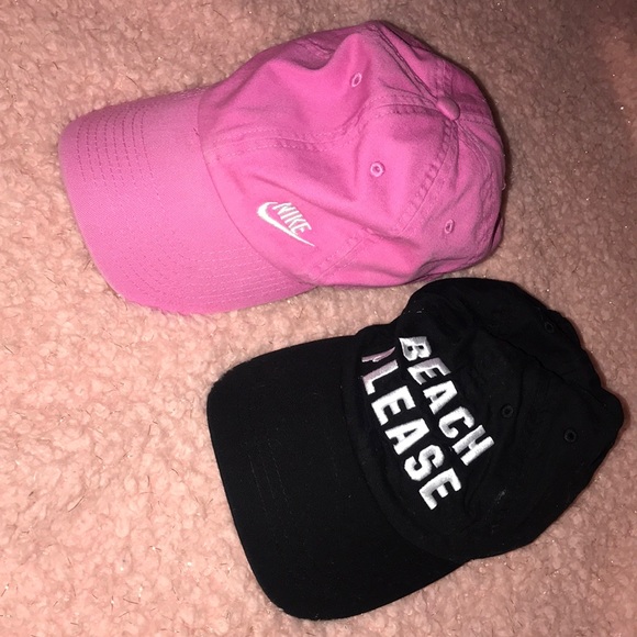 Hat bundle - Picture 1 of 2